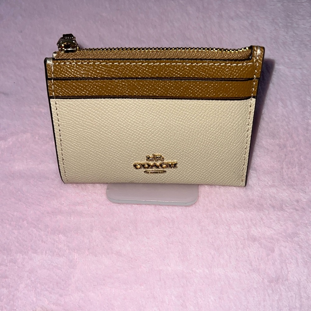 NWT| COACH | MINI SKINNY ID CASE